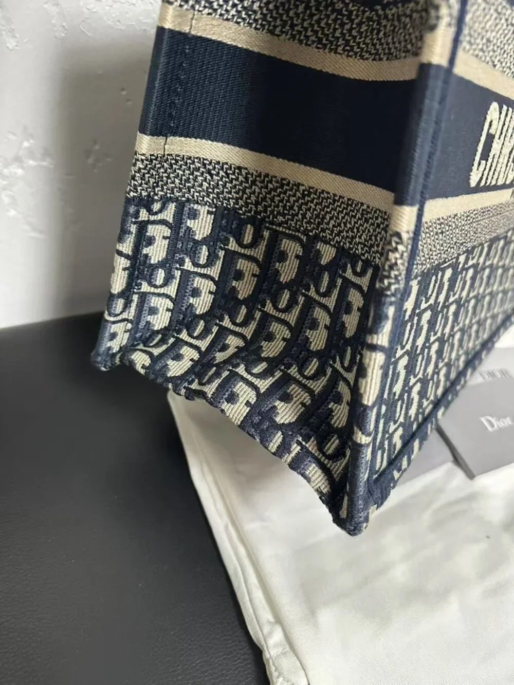 Dior this bag